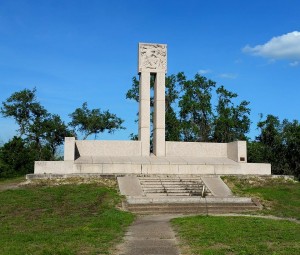 Fannin Memorial Monument marks where Fannin and his men are buried. 