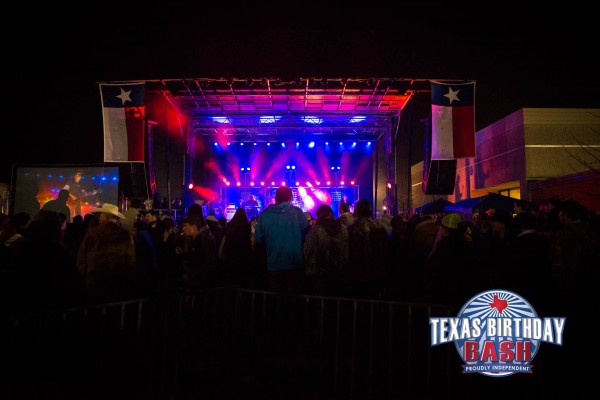 Picture by Texas Birthday Bash. 