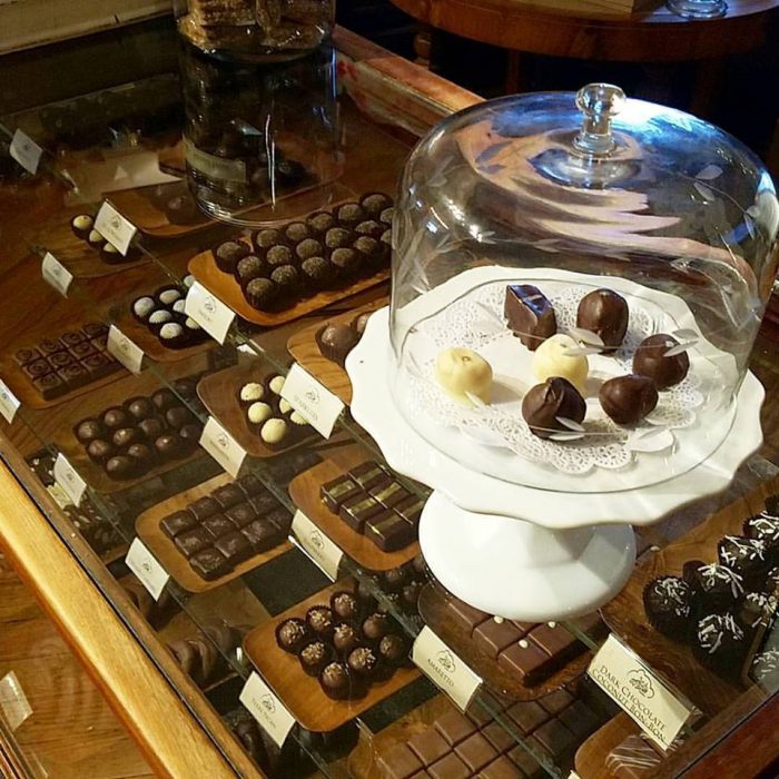 The Sweethearts’ Guide to Texas Chocolate The Daytripper